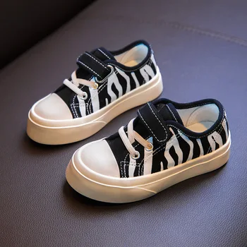 Весенне-осенняя детская обувь в полоску для малышей, Хлопчатобумажная обувь с черно-белым рисунком для мальчиков и девочек, повседневная спортивная обувь, кроссовки